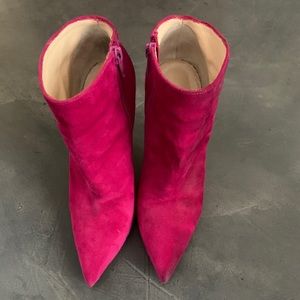 Louboutin got pink booties